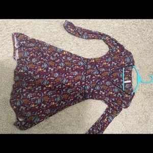 Maroon v neck stylist dress